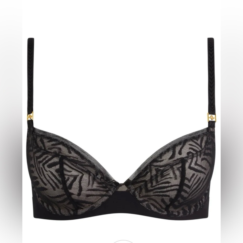NWT Chantelle Graphic Allure Lace Unlined Plunge Bra in Black (32C)